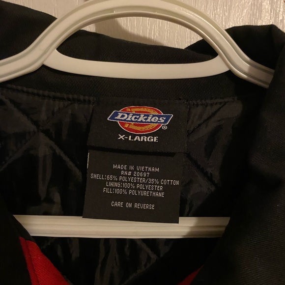 Vintage Dickies Jacket - Red and Black - Picture 3 of 3